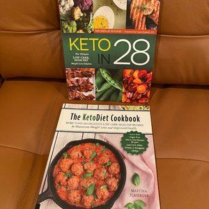 A set of 2 KetoDiet Cookbook Like New